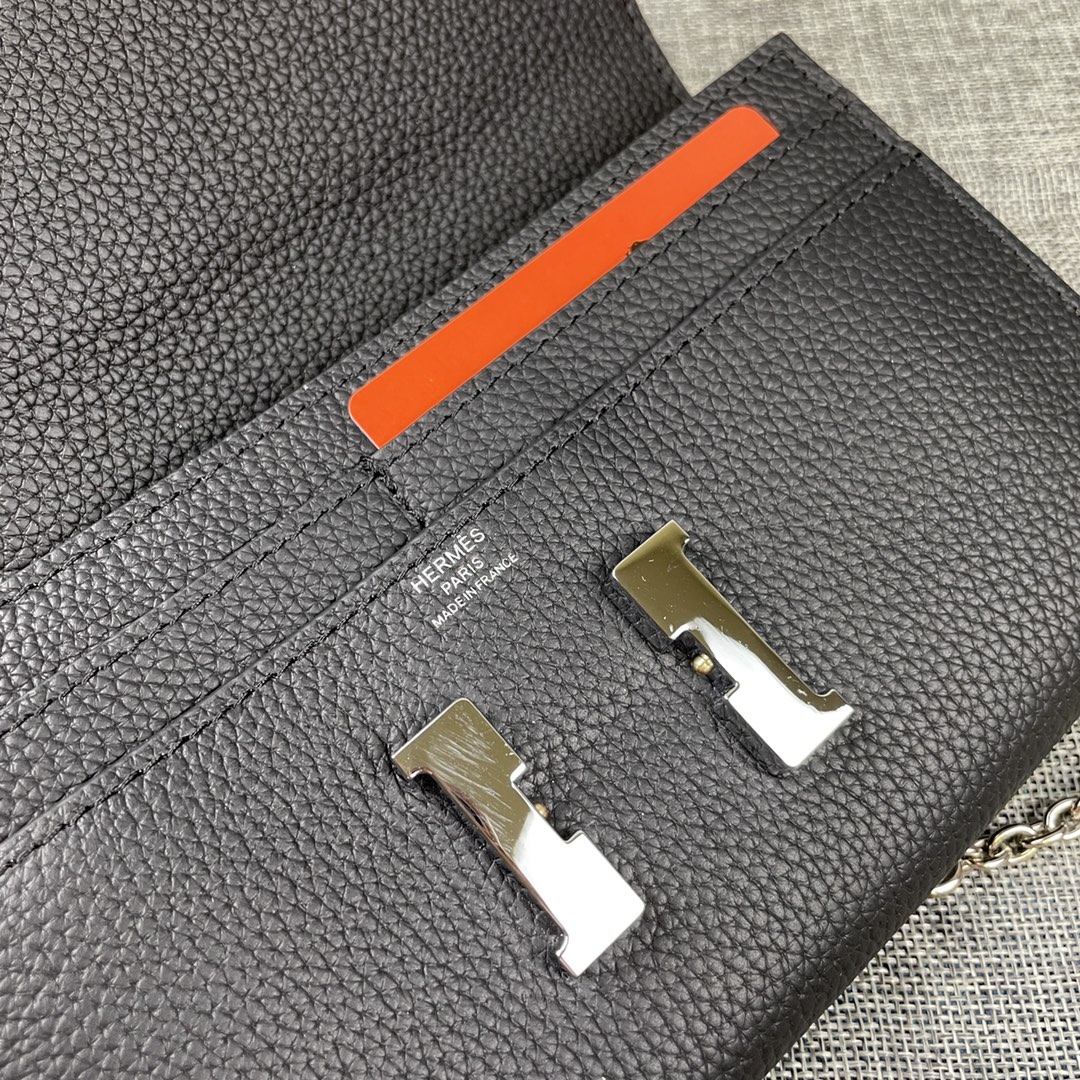 Hermes Constance P 爱马仕型号:9852togo皮银链 size:22*11cm 🇫🇷海外🇫🇷进口T Hermes Constance P 爱马仕型号:9852togo皮银链 size:22*11cm 🇫🇷海外🇫🇷进口T
