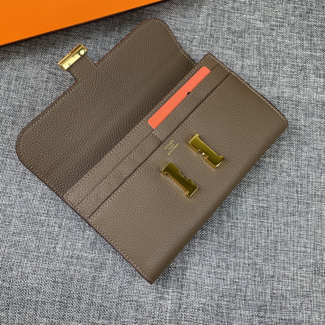 Hermes Constance P 爱马仕型号:539金扣togo皮 size:22*11cm 🇫🇷海外🇫🇷进口To Hermes Constance P 爱马仕型号:539金扣togo皮 size:22*11cm 🇫🇷海外🇫🇷进口To