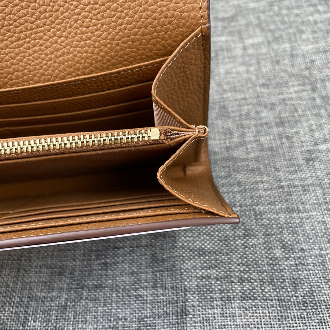 Hermes Constance P 爱马仕型号:539金扣togo皮 size:22*11cm 🇫🇷海外🇫🇷进口To Hermes Constance P 爱马仕型号:539金扣togo皮 size:22*11cm 🇫🇷海外🇫🇷进口To