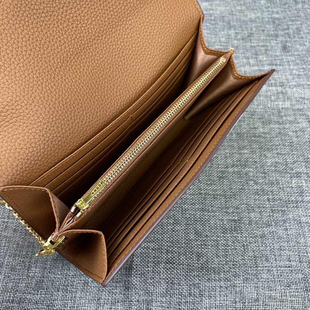 Hermes Constance P 爱马仕型号:9852金链togo皮 size:22*11cm 🇫🇷海外🇫🇷进口T Hermes Constance P 爱马仕型号:9852金链togo皮 size:22*11cm 🇫🇷海外🇫🇷进口T