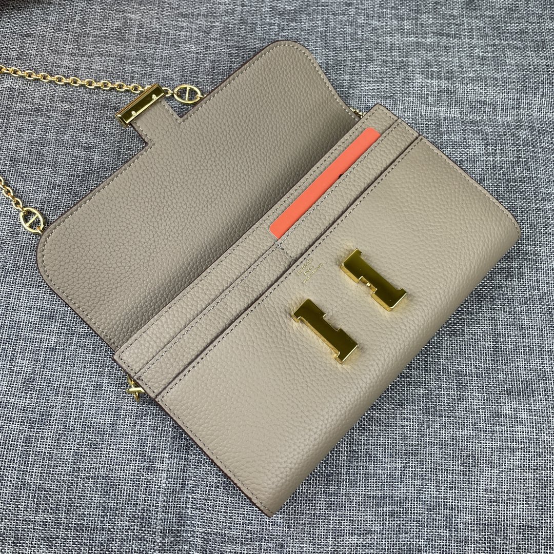 Hermes Constance P 爱马仕型号:9852金链togo皮 size:22*11cm 🇫🇷海外🇫🇷进口T Hermes Constance P 爱马仕型号:9852金链togo皮 size:22*11cm 🇫🇷海外🇫🇷进口T