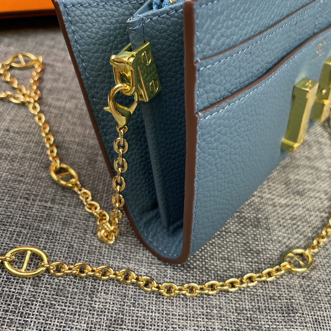 Hermes Constance P 爱马仕型号:9852金链togo皮 size:22*11cm 🇫🇷海外🇫🇷进口T Hermes Constance P 爱马仕型号:9852金链togo皮 size:22*11cm 🇫🇷海外🇫🇷进口T