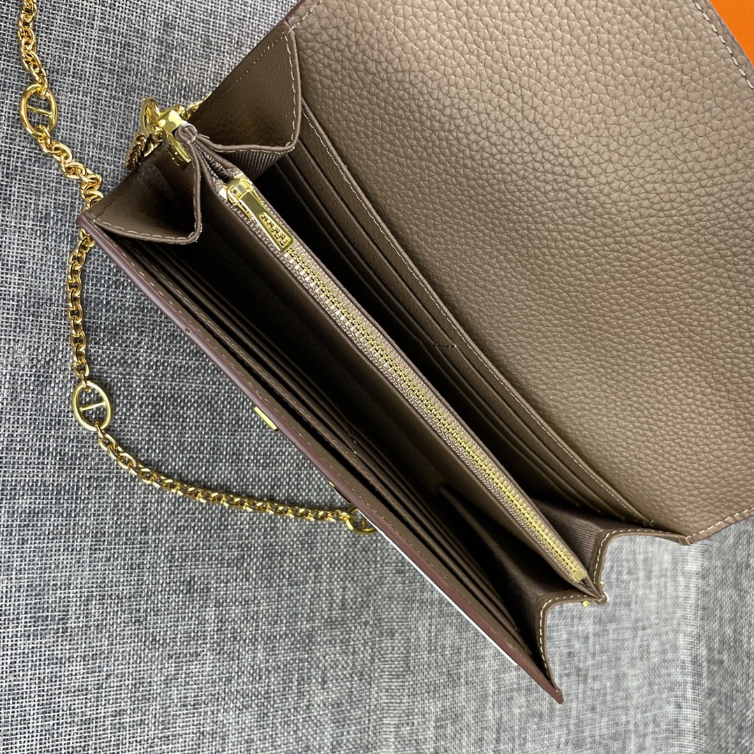 Hermes Constance P 爱马仕型号:9852金链togo皮 size:22*11cm 🇫🇷海外🇫🇷进口T Hermes Constance P 爱马仕型号:9852金链togo皮 size:22*11cm 🇫🇷海外🇫🇷进口T