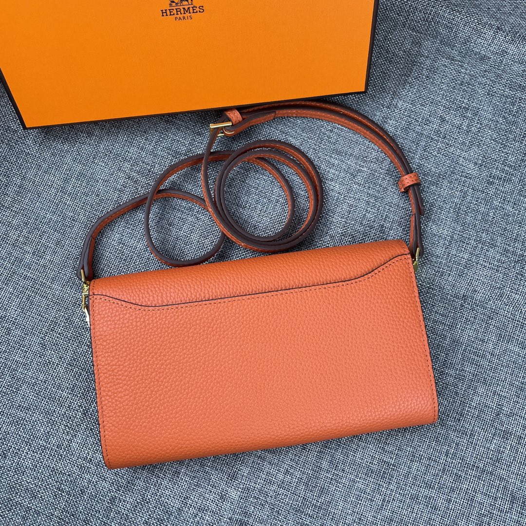 Hermes Constance P 爱马仕型号:9852金带togo皮 size:22*11cm 🇫🇷海外🇫🇷进口T Hermes Constance P 爱马仕型号:9852金带togo皮 size:22*11cm 🇫🇷海外🇫🇷进口T