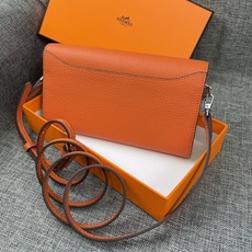 Hermes Constance P 爱马仕型号:9852银带togo皮 size:22*11cm 🇫🇷海外🇫🇷进口T Hermes Constance P 爱马仕型号:9852银带togo皮 size:22*11cm 🇫🇷海外🇫🇷进口T