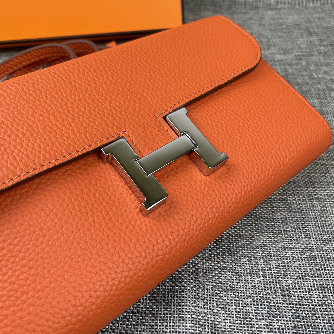Hermes Constance P 爱马仕型号:9852银带togo皮 size:22*11cm 🇫🇷海外🇫🇷进口T Hermes Constance P 爱马仕型号:9852银带togo皮 size:22*11cm 🇫🇷海外🇫🇷进口T
