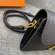 Hermes Constance P 爱马仕型号:9852金带togo皮 size:22*11cm 🇫🇷海外🇫🇷进口T Hermes Constance P 爱马仕型号:9852金带togo皮 size:22*11cm 🇫🇷海外🇫🇷进口T