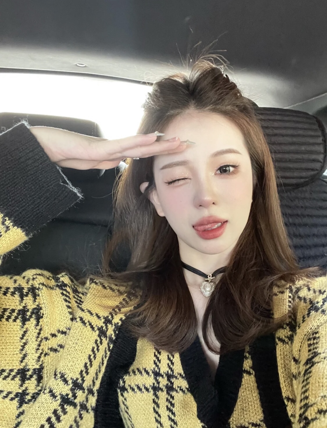 NO:720921,A beautiful and versatile love necklace. It can be salty or sweet, which one looks good on whoever wears it. It has a good sense of atmosphere, necklace, Cartier high-end jewelry.19860909绝美巨百搭的爱心项链 可盐可甜谁戴谁好看 氛围感拿捏了,,necklace,卡迪亚高端饰品,Jewelry