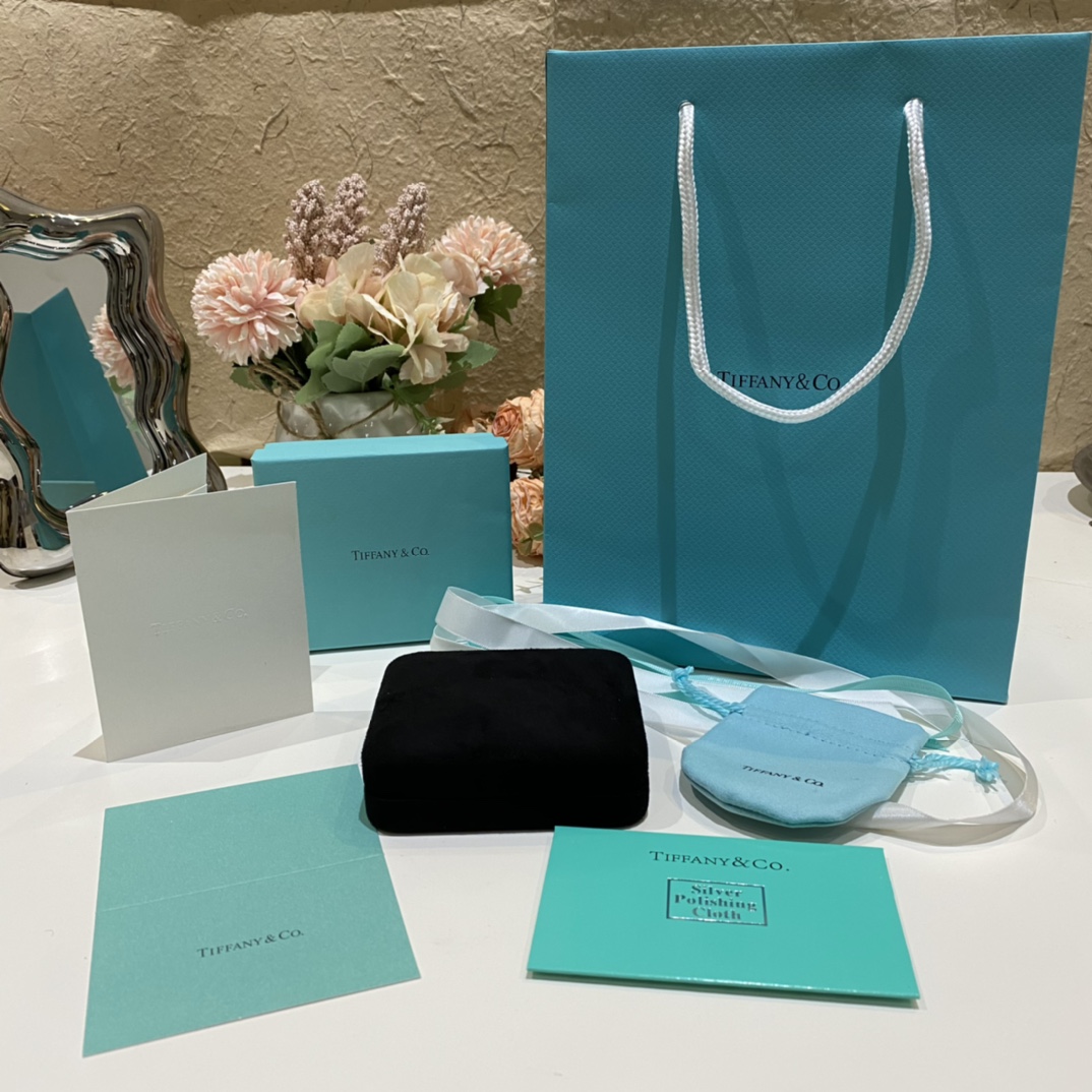 Packaging display