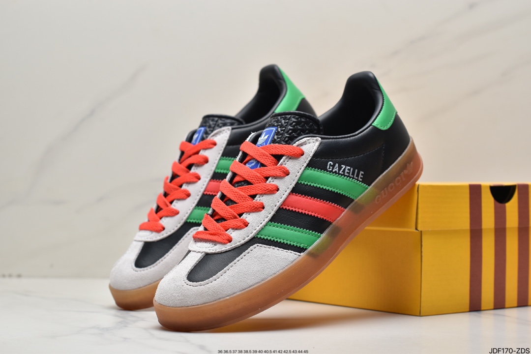 Heavyweight joint Adidas｜GUCCI cost-effective version of the clover logo and the iconic three bars as design elements 707848 9STUO 4860