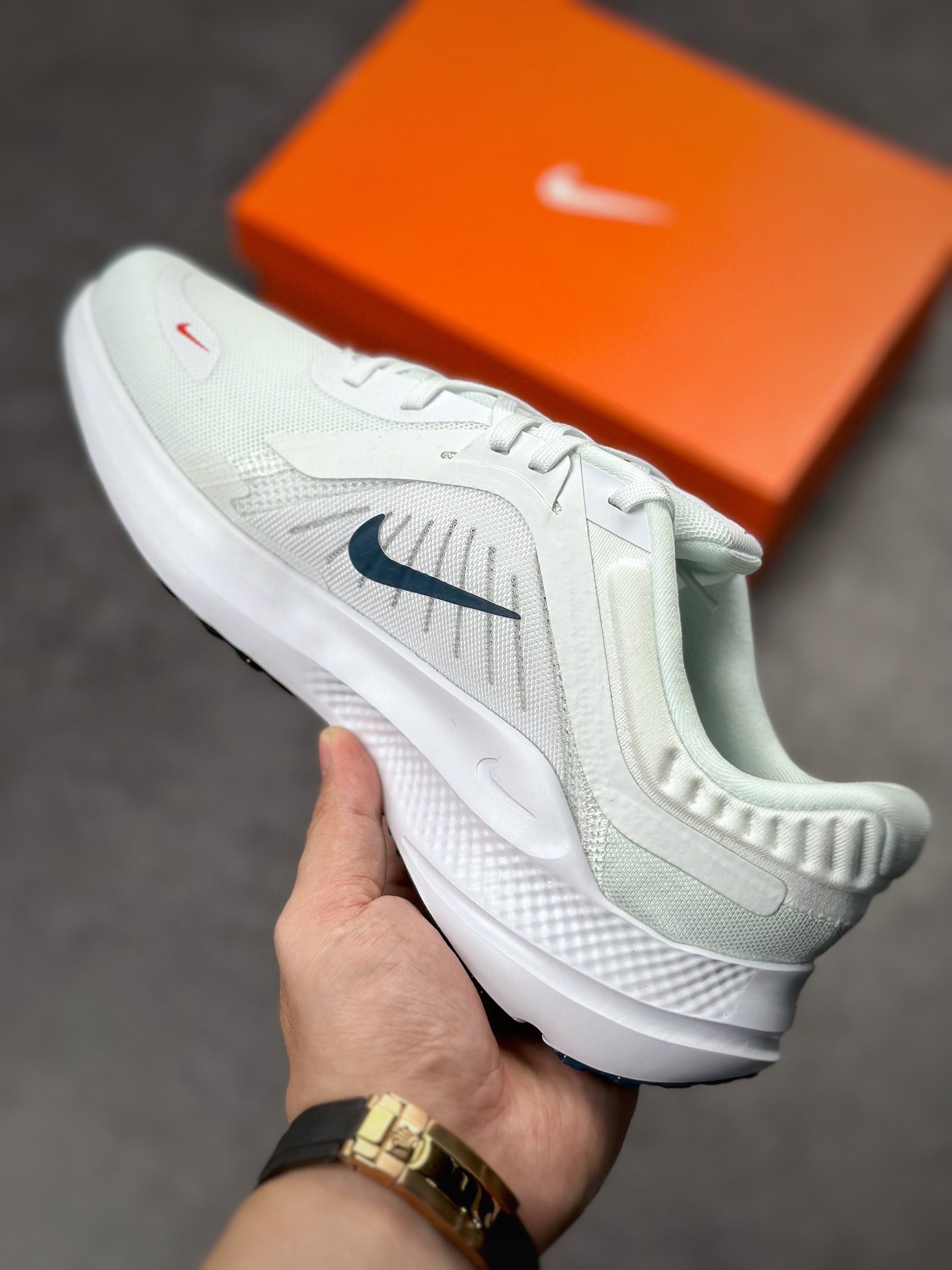 180 Nike Quest 5极速5代 网面透气 时尚休闲跑步鞋DD0204-101