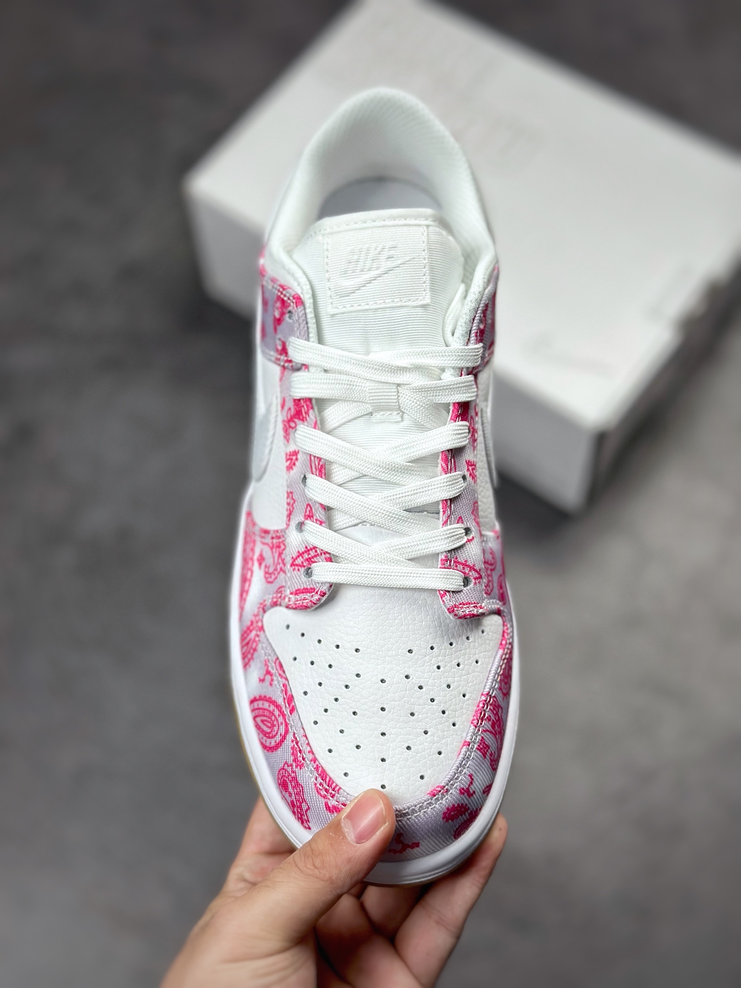 240 Nike SB Dunk Low 腰果花樱花粉 CT5053-061