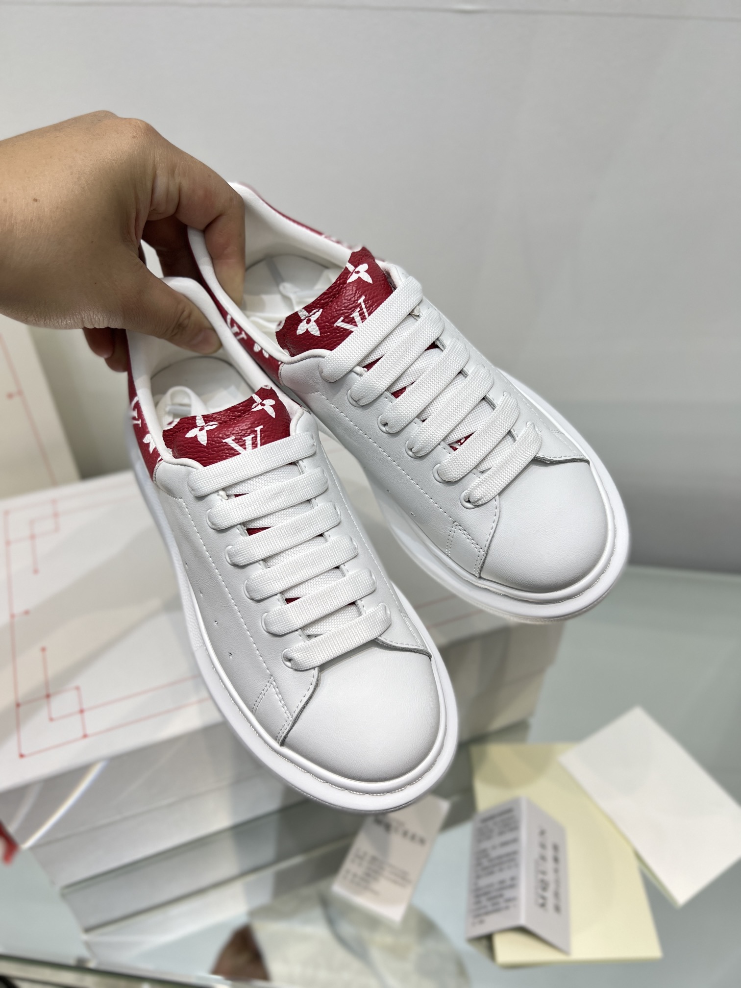 McQueen Childrens shoots Alexander McQueen kids Size: 26-35. Booked to 25. 。 - 图片 6