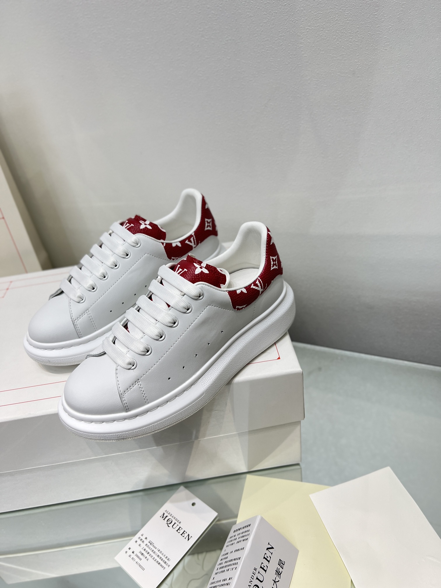 McQueen Childrens shoots Alexander McQueen kids Size: 26-35. Booked to 25. 。 - 图片 2