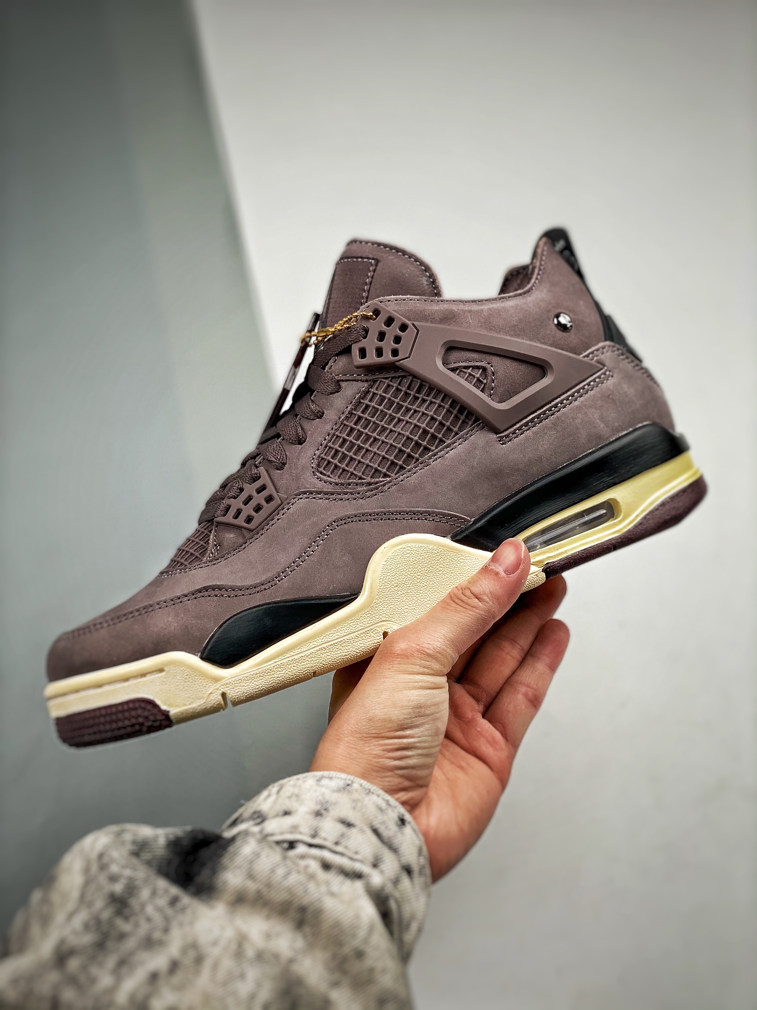 AJ4酒红鞋码36-47.5总裁S2