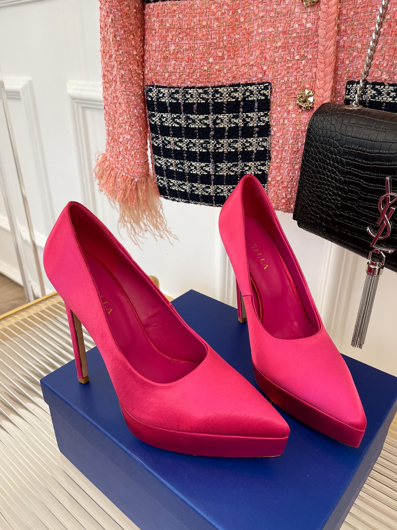 Fashionable Lesilla High Heels with Imported Materials for Stylish Bloggers - 图片 3