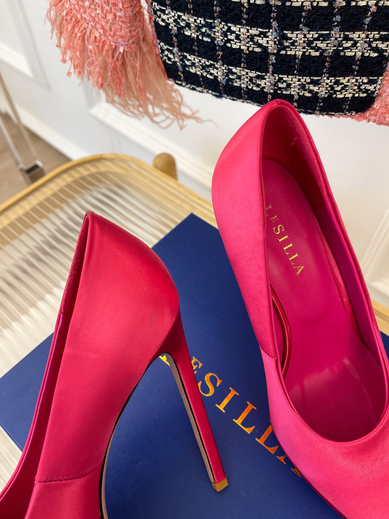Fashionable Lesilla High Heels with Imported Materials for Stylish Bloggers - 图片 8