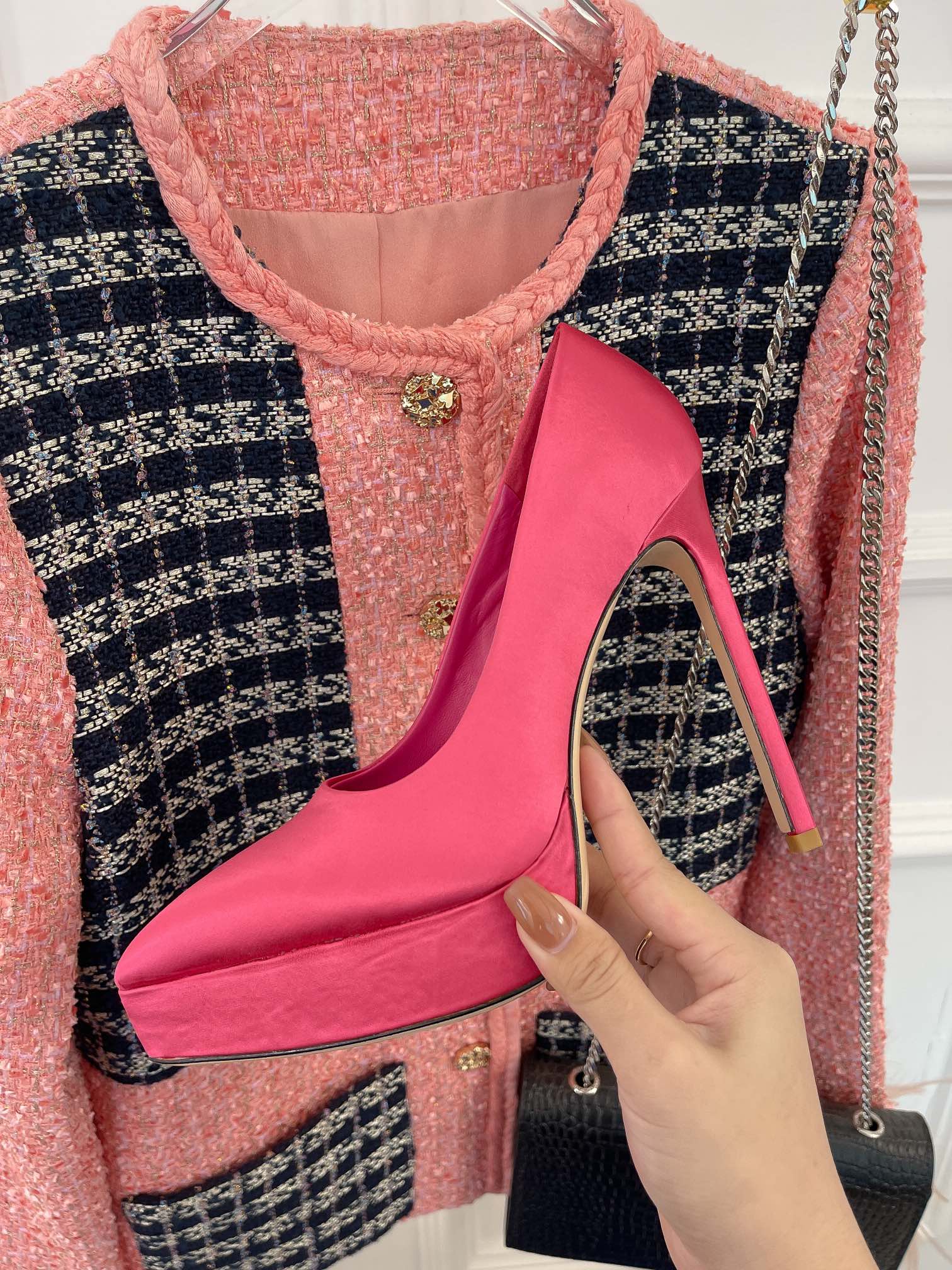 Fashionable Lesilla High Heels with Imported Materials for Stylish Bloggers - 图片 4
