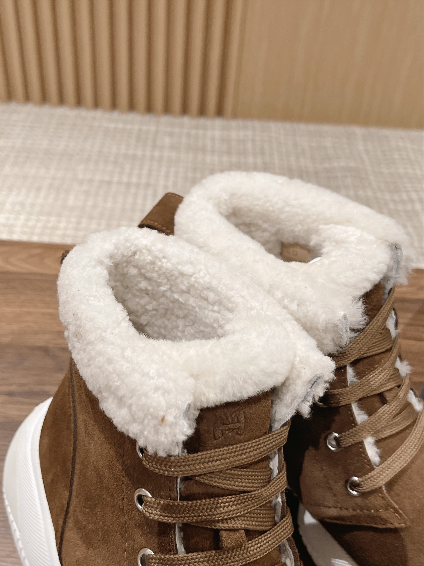 Fashionable Wool Snow Boots with Hogan 22ss Design and Comfortable Features - 图片 6