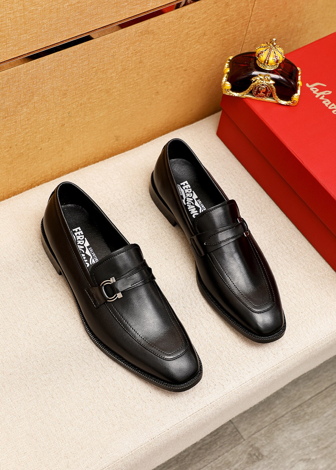 Product: Ferragamoo "Ferragamo" business leather shoes, regular size 39-44 (customized by 