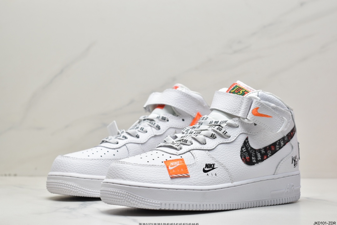 160 头三层方联名 Nike Air Force 1 Mid 耐克空军一中号帮系列 BQ6474-100