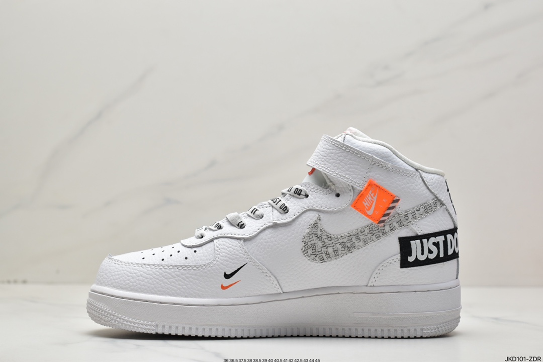 160 头三层方联名 Nike Air Force 1 Mid 耐克空军一中号帮系列 BQ6474-100