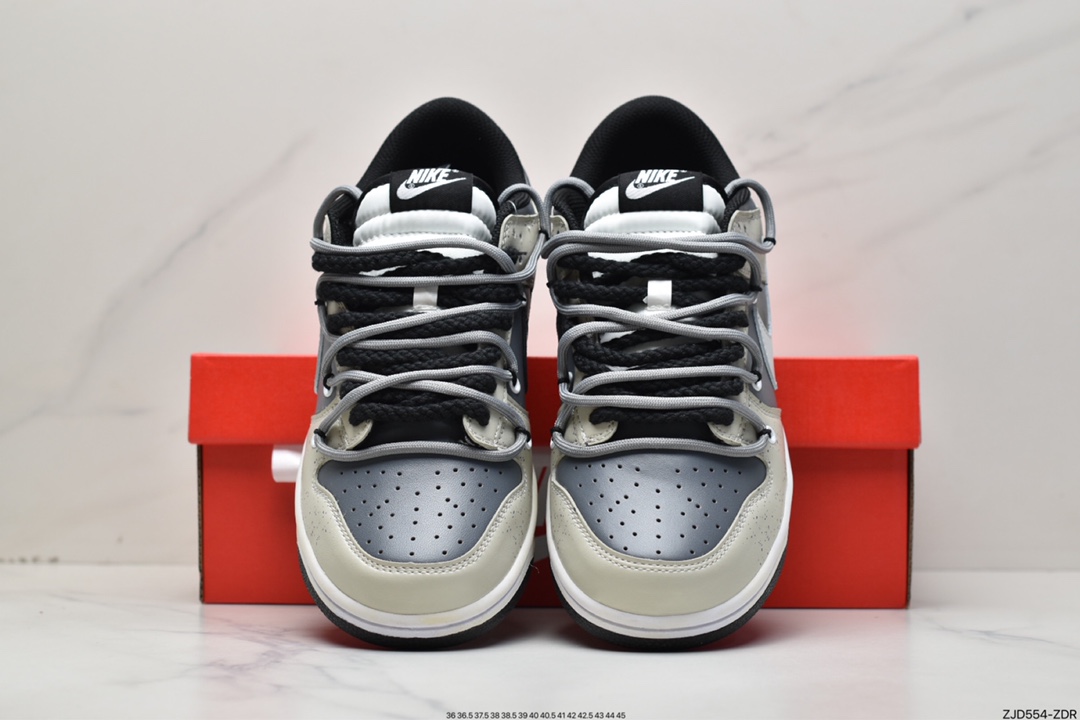 Nike SB Zoom Dunk Low Sneakers Black and White Panda DD1391-100