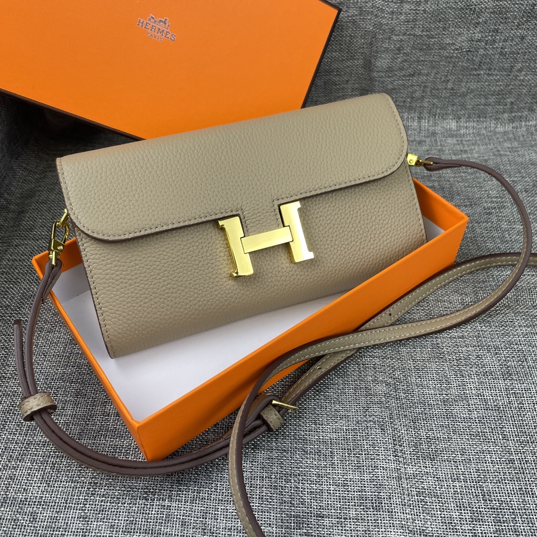 Hermes Constance P 爱马仕型号:9852金带togo皮 size:22*11cm 🇫🇷海外🇫🇷进口T Hermes Constance P 爱马仕型号:9852金带togo皮 size:22*11cm 🇫🇷海外🇫🇷进口T