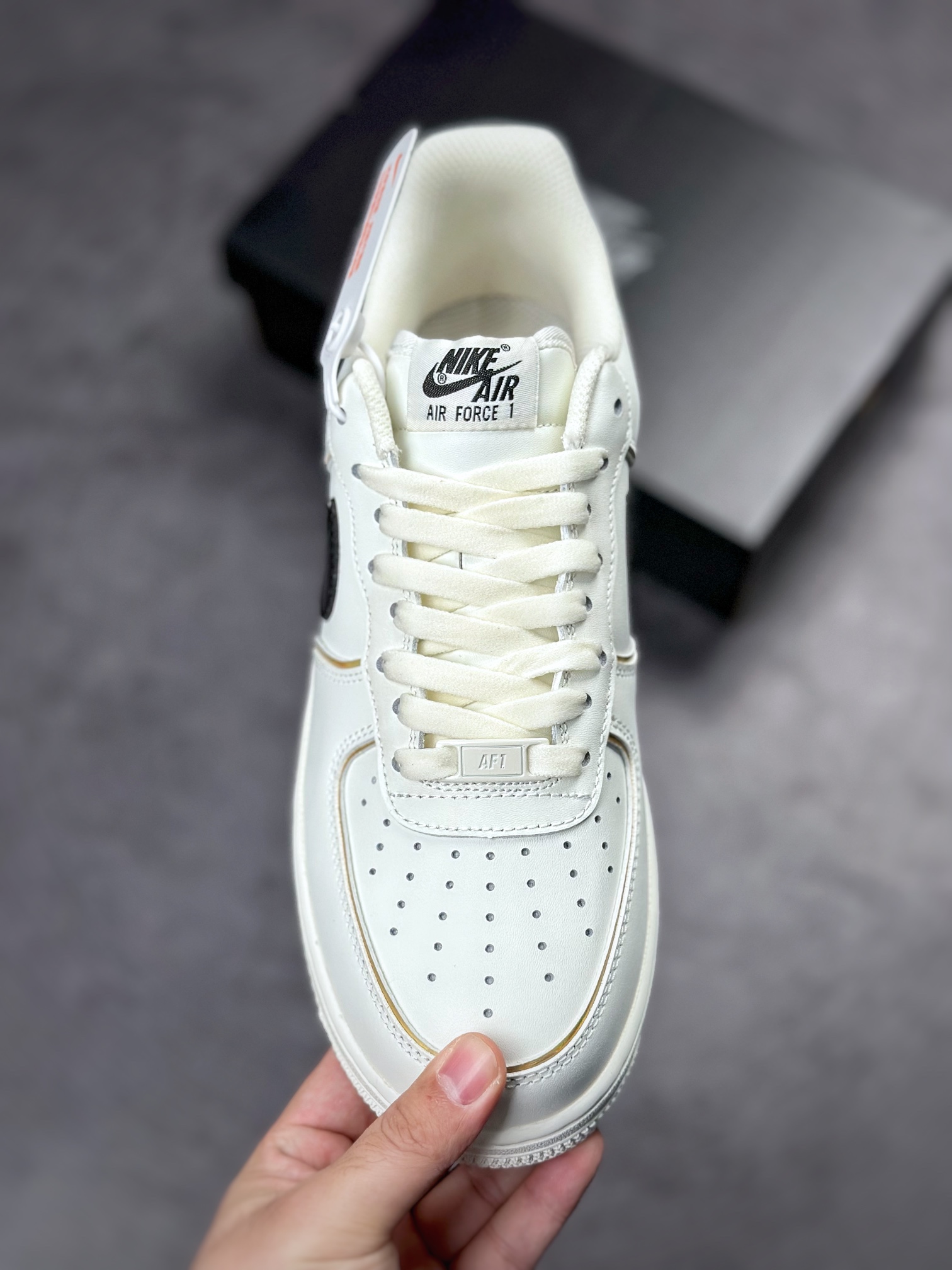 210 Nike Air Force 1 Low 07 金边炫彩ZX9856-599