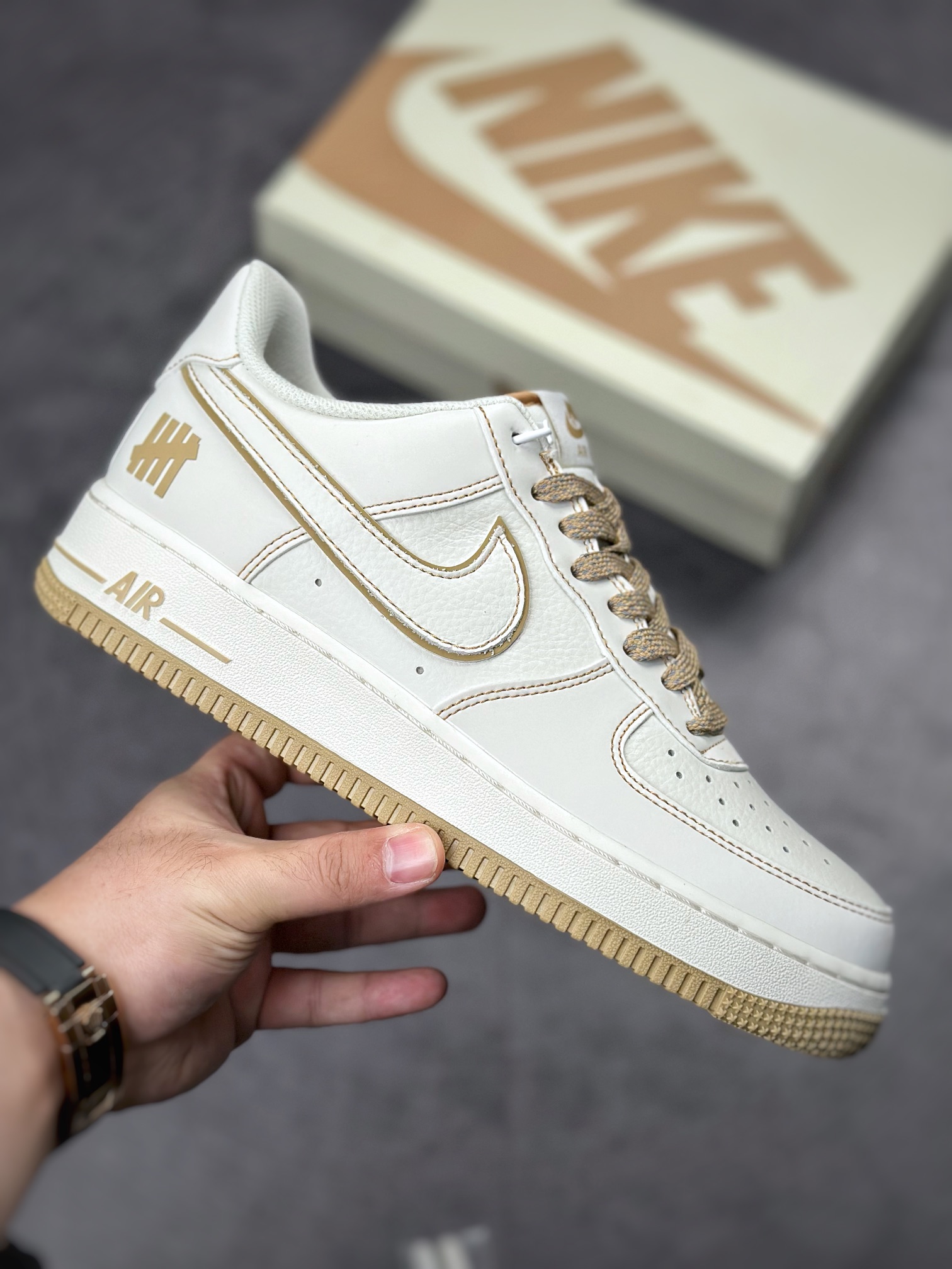 230 Nike Air Force 1 Low 07 米金签名涂鸦 UT2022-028