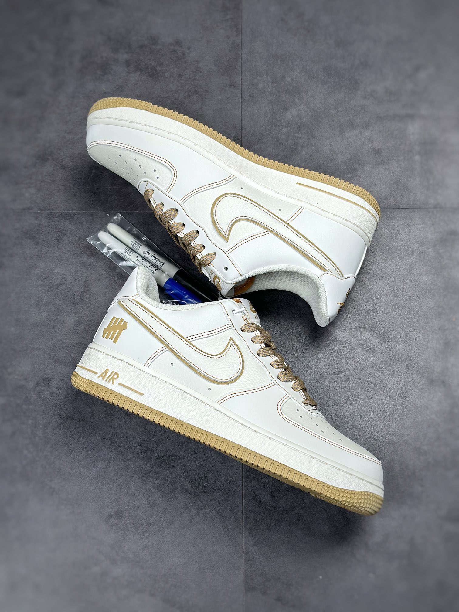 230 Nike Air Force 1 Low 07 米金签名涂鸦 UT2022-028