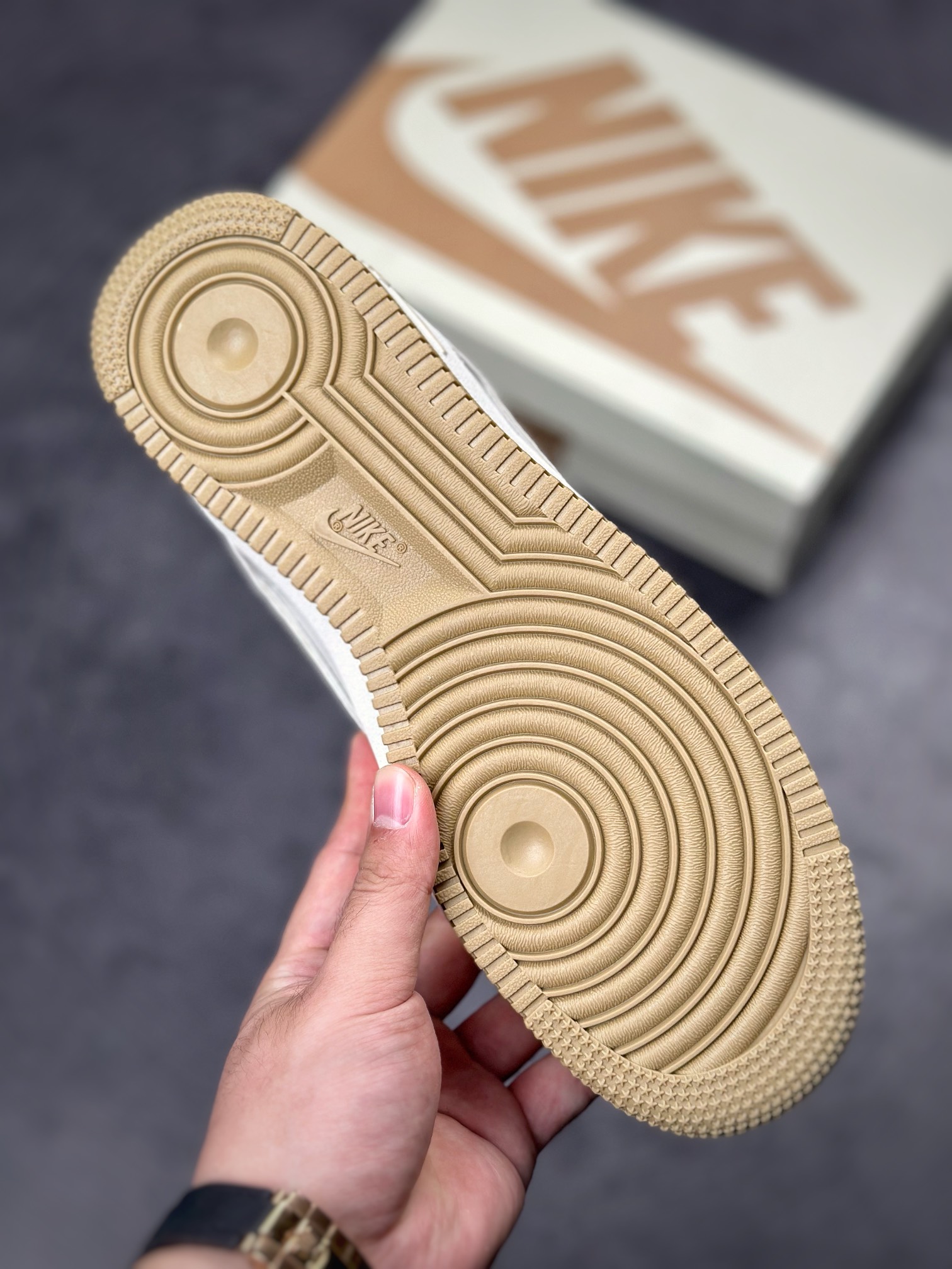 230 Nike Air Force 1 Low 07 米金签名涂鸦 UT2022-028