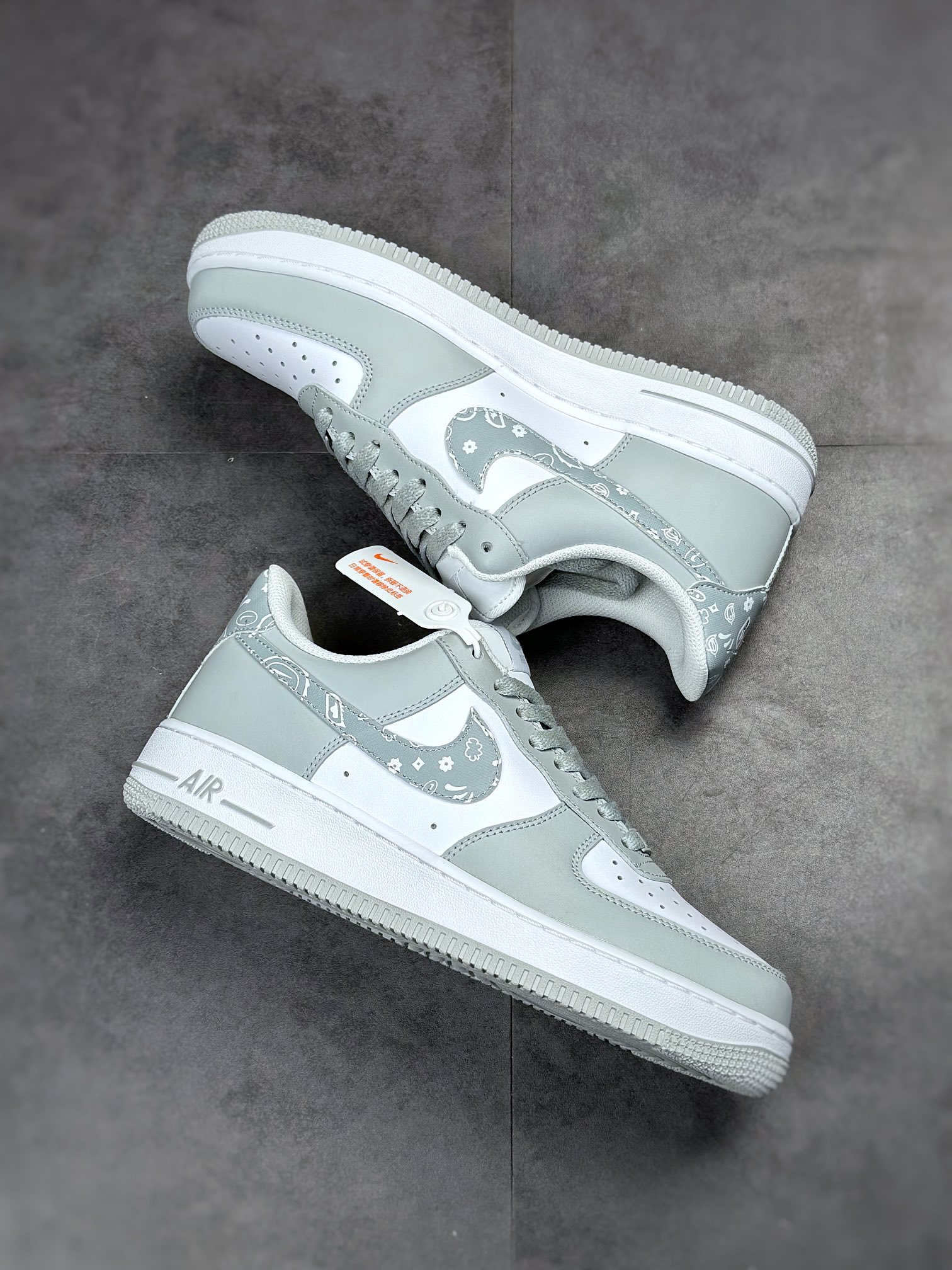 210 Nike Air Force 1 Low 07 灰白腰果花XM6321-736