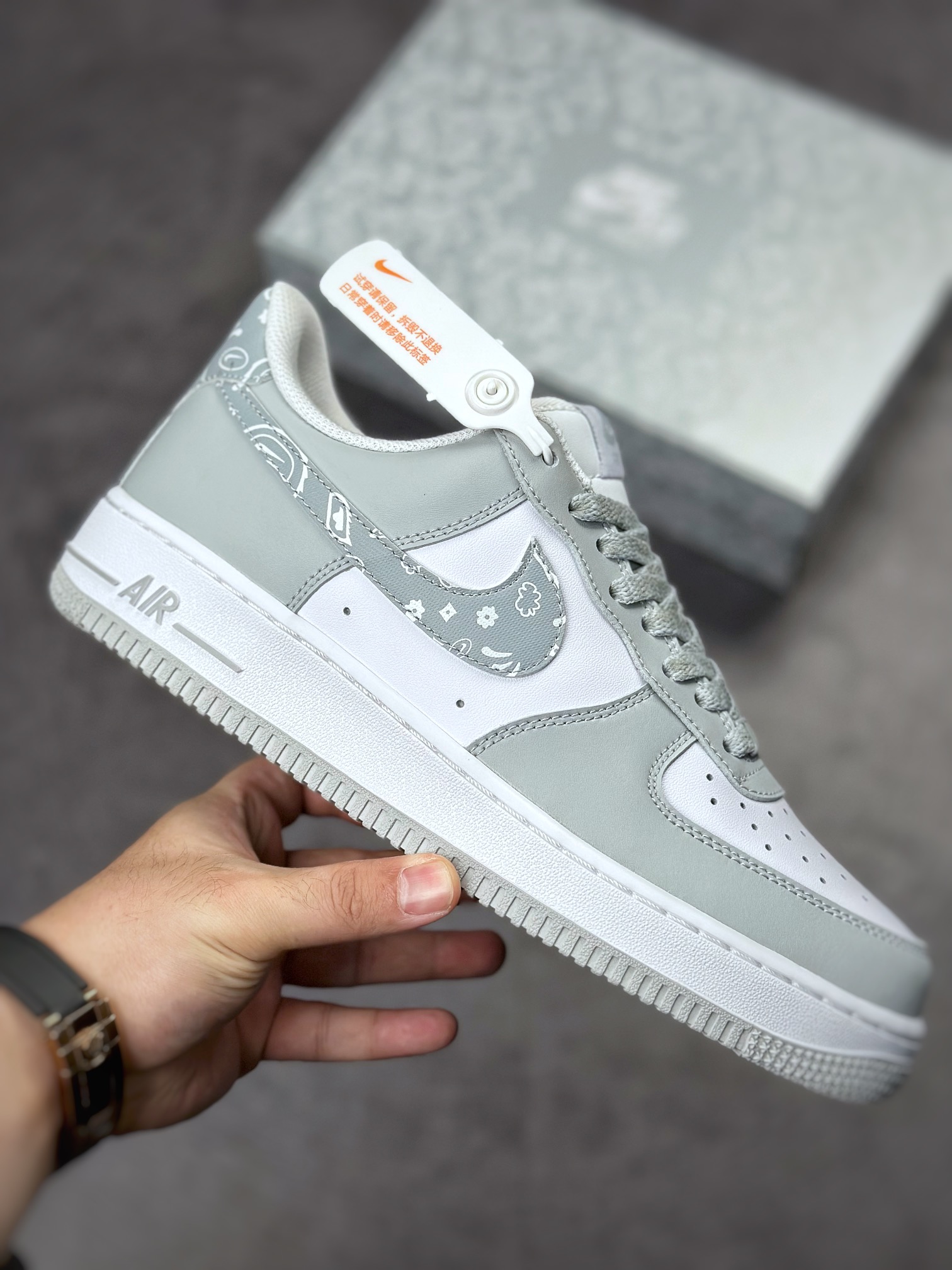 210 Nike Air Force 1 Low 07 灰白腰果花XM6321-736