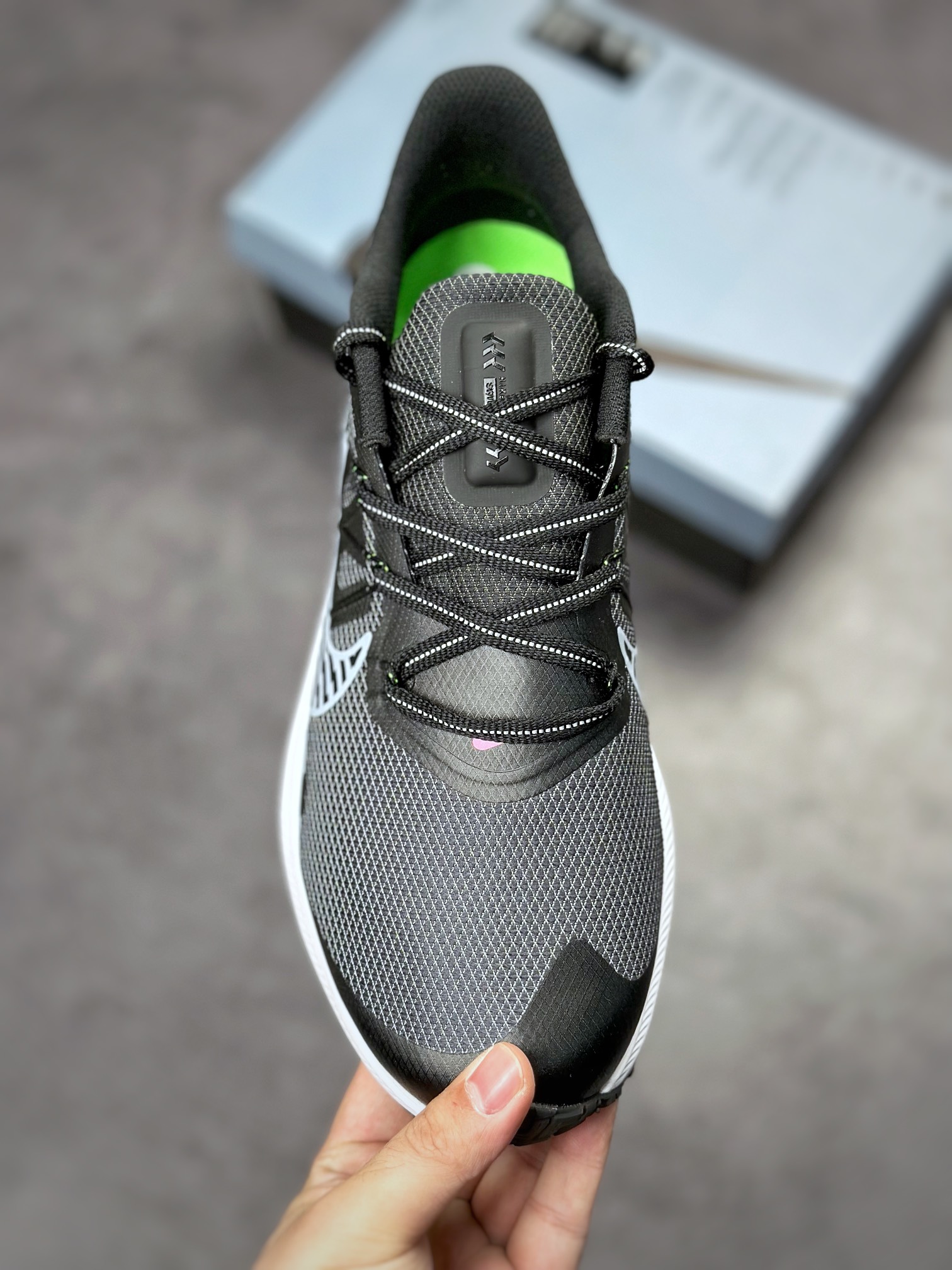 190  Nike Air Zoom Winflo 7 SHELD 网透面气训跑练步鞋 CU3870-403