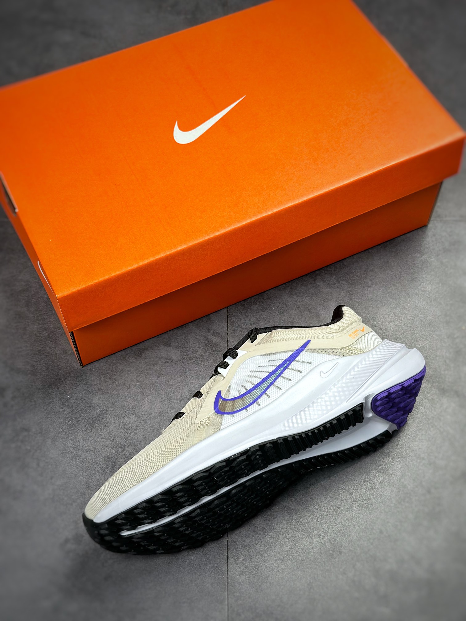 180 Nike Quest 5极速5代 网面透气 时尚休闲跑步鞋 DD9291-101