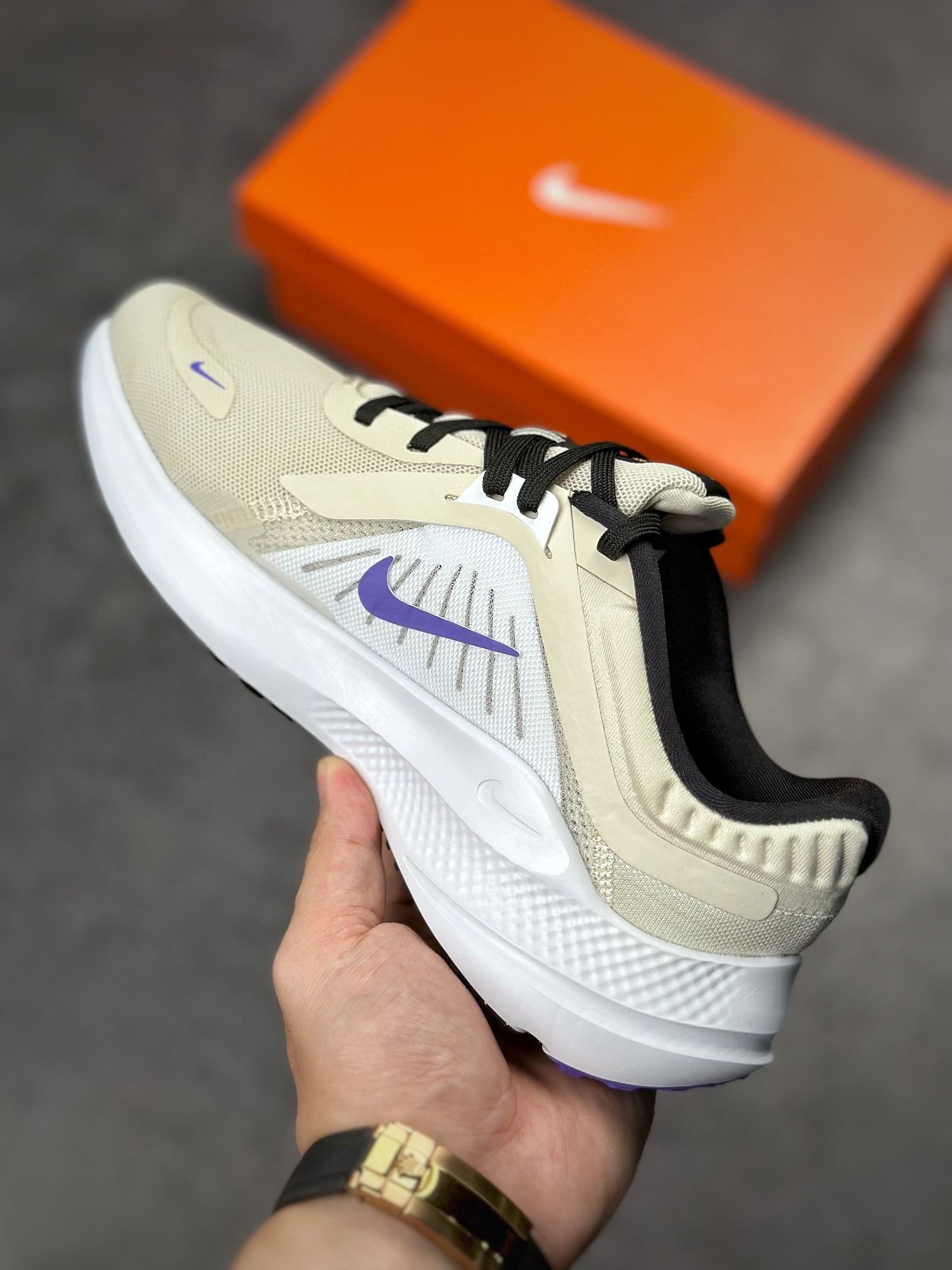 180 Nike Quest 5极速5代 网面透气 时尚休闲跑步鞋 DD9291-101