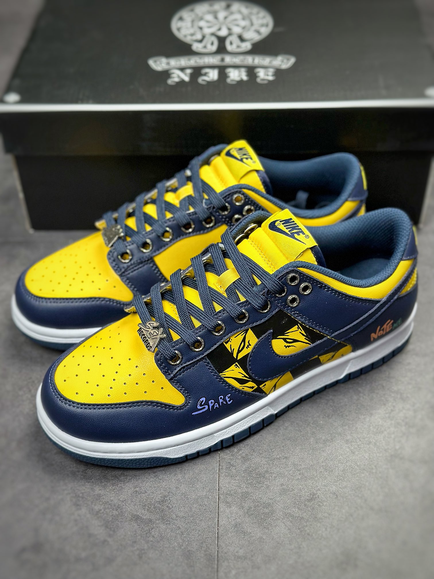 240 Chrome Hearts x Nike Dunk Low Retro 克罗心联名黄蓝格子涂鸦DD1391-700