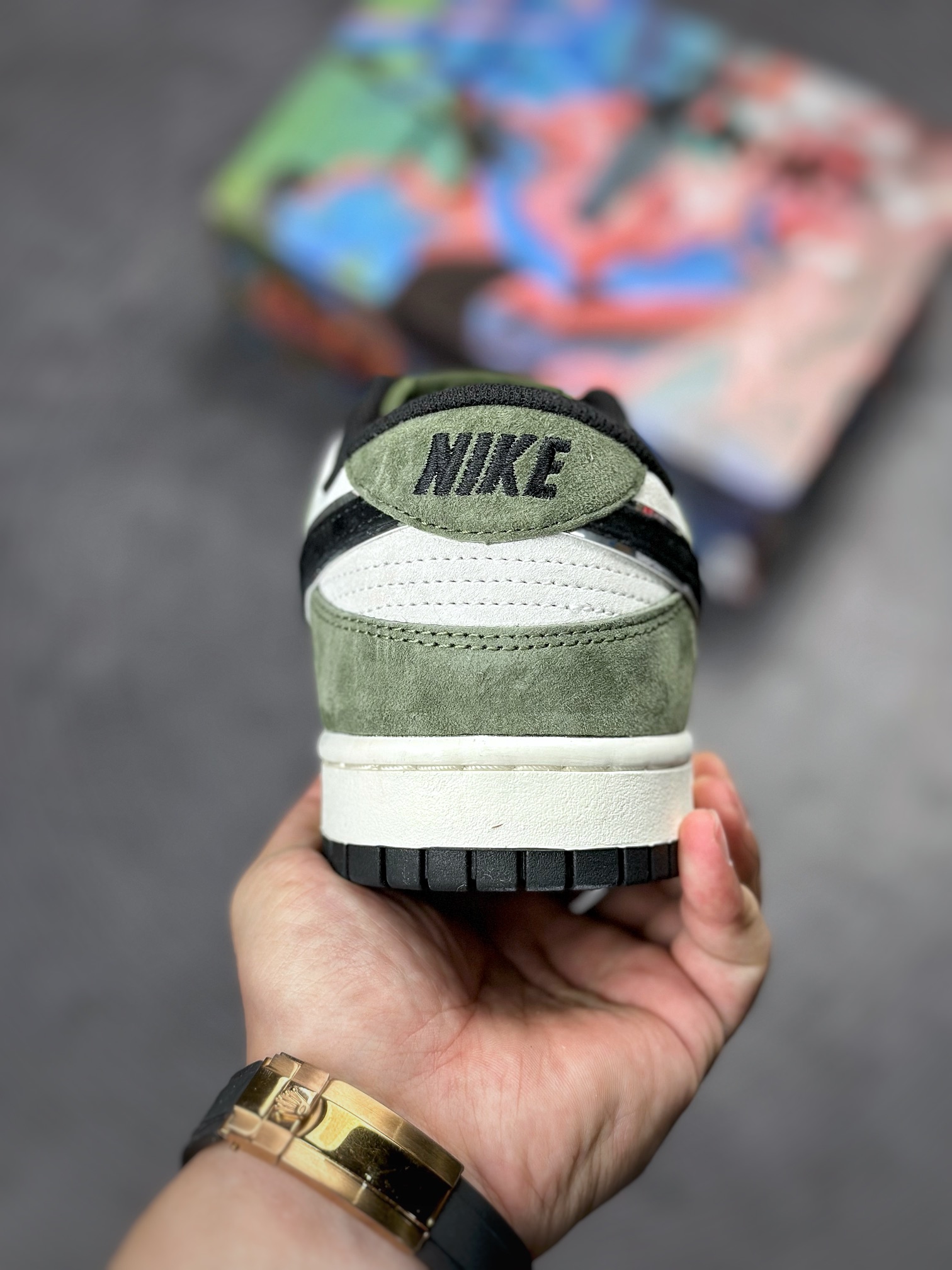 Otomo Katsuhiro x Nike SB Dunk Low ”Steamboy OST” Katsuhiro Otomo FF0918-015