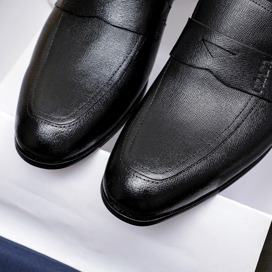 Prada Men's Leather Loafers - Classic Style, Durable & Comfortable 7 i1667970239 2673 5