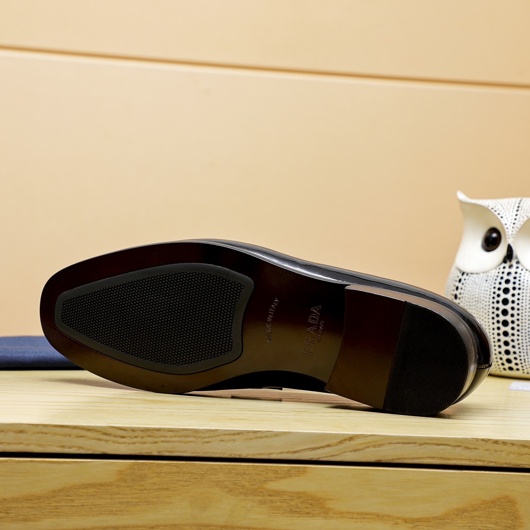 Prada Men's Leather Loafers - Classic Style, Durable & Comfortable Shoes 10 i1667970361 4704 8