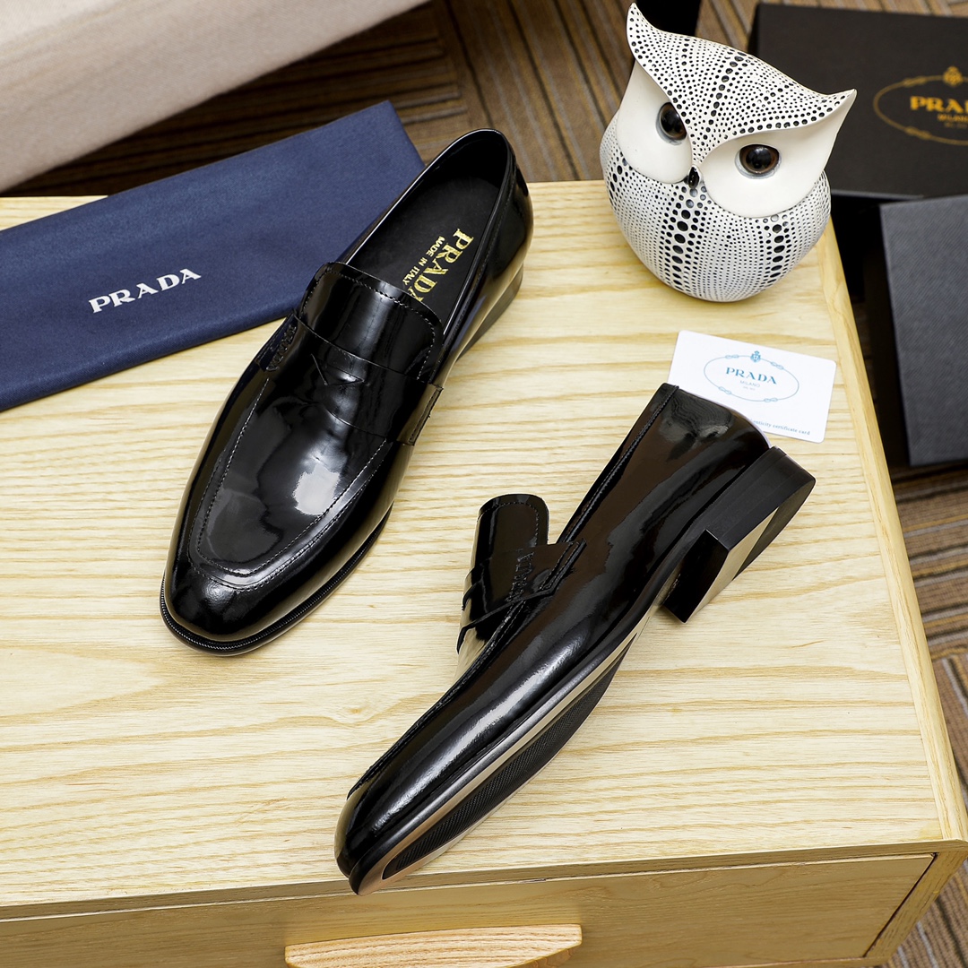 Prada Men's Leather Loafers - Classic Style, Durable & Comfortable Shoes 6 i1667970361 5331 4