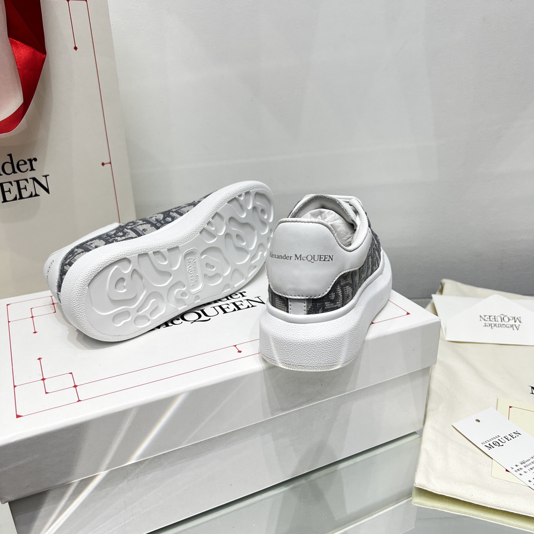 McQueen Childens Shoes Alexander McQueen kids Size: 26-35. Booked to 25. 。 - 图片 9