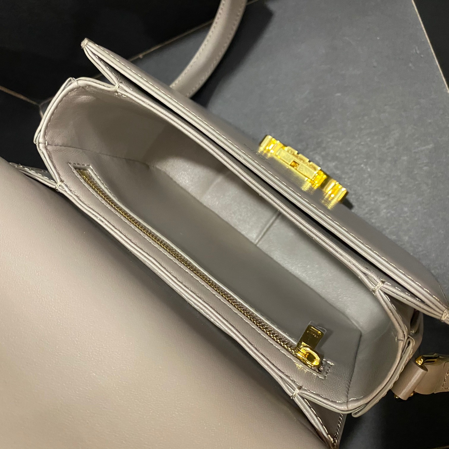 Celine Teen Triomphe Bag in Smooth Calfskin with Adjustable Shoulder Strap 10 a1668061125818 5312