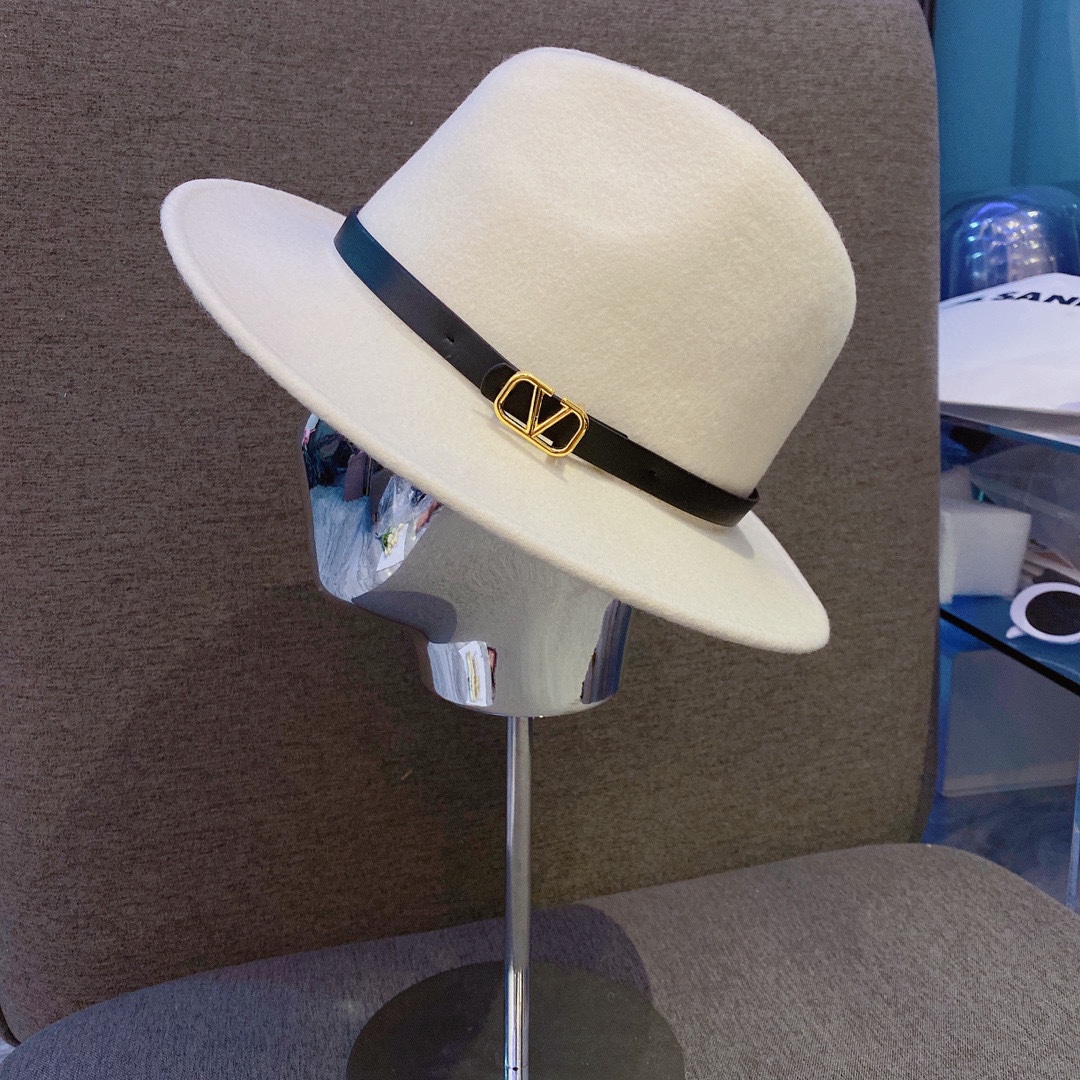 Valentino Hats Straw Hat White Wool Fall/Winter Collection