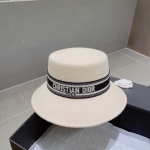 Running. White Dior Dior 2022 autumn and winter new wool hat, flat -top barrel hat, 100%official new new model, four colors. Head circumference 57cm 1 Running. White Dior Dior 2022 autumn and winter new wool hat, flat -top barrel hat, 100%official new new model, four colors. Head circumference 57cm