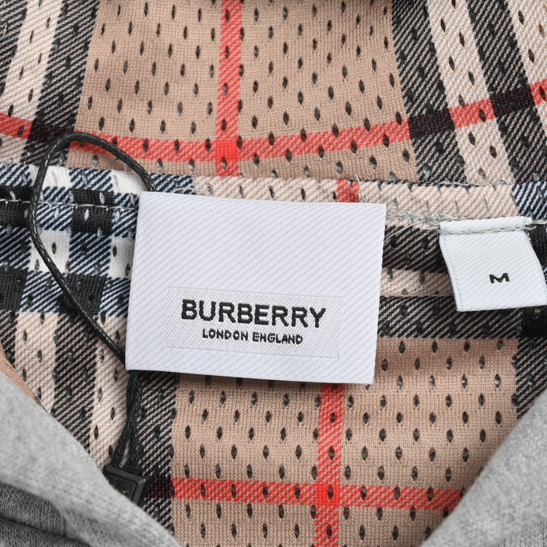 Burberry/巴宝莉 21Fw 硅胶徽标内里格纹连帽外套