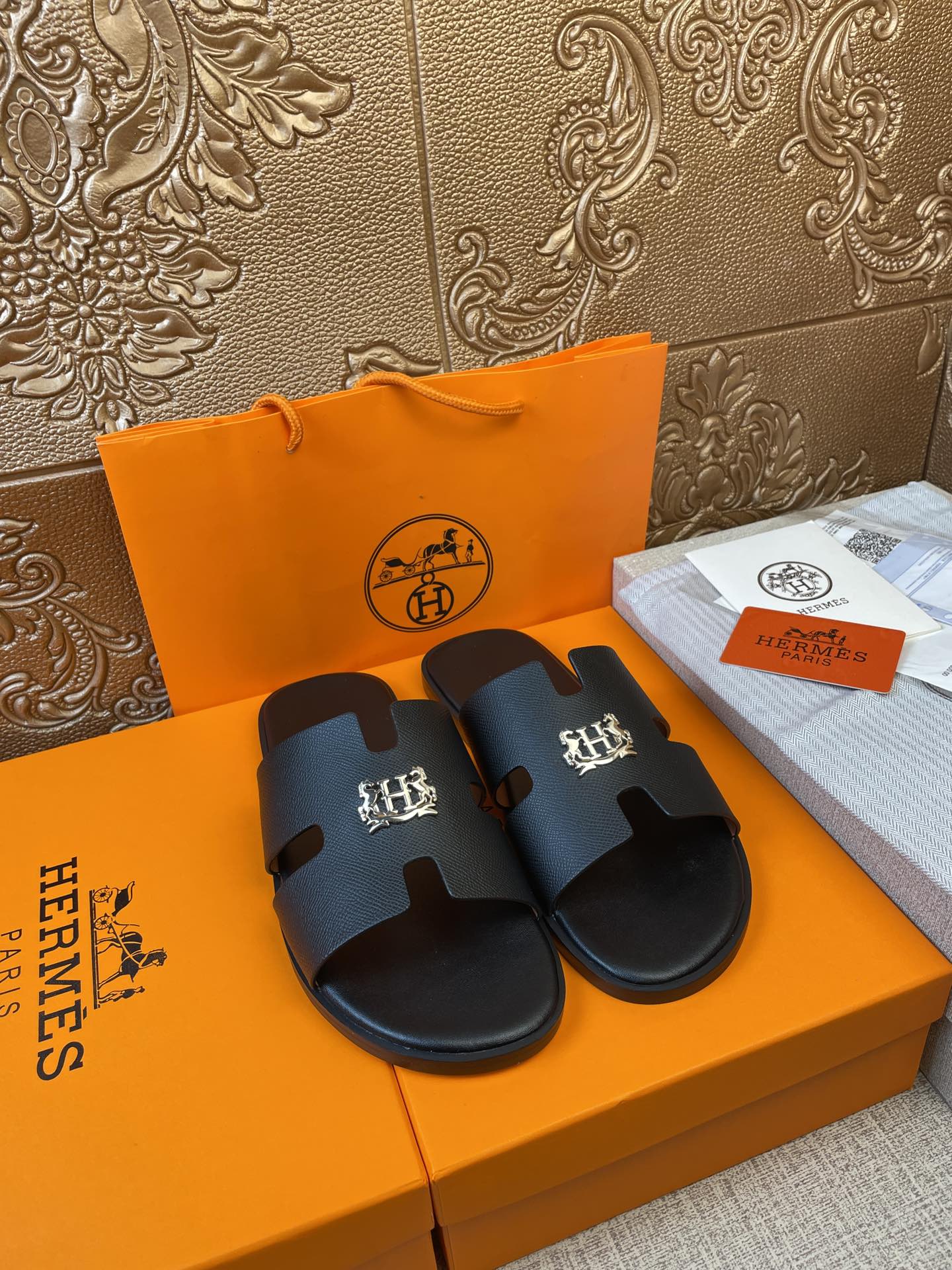 Hermes New Four Two MM Orange Campus