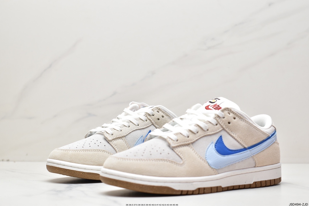 200 Nike Dunk Low SE 85 白蓝 此款Nike Dunk Low采用绒面革制成DO9457-100