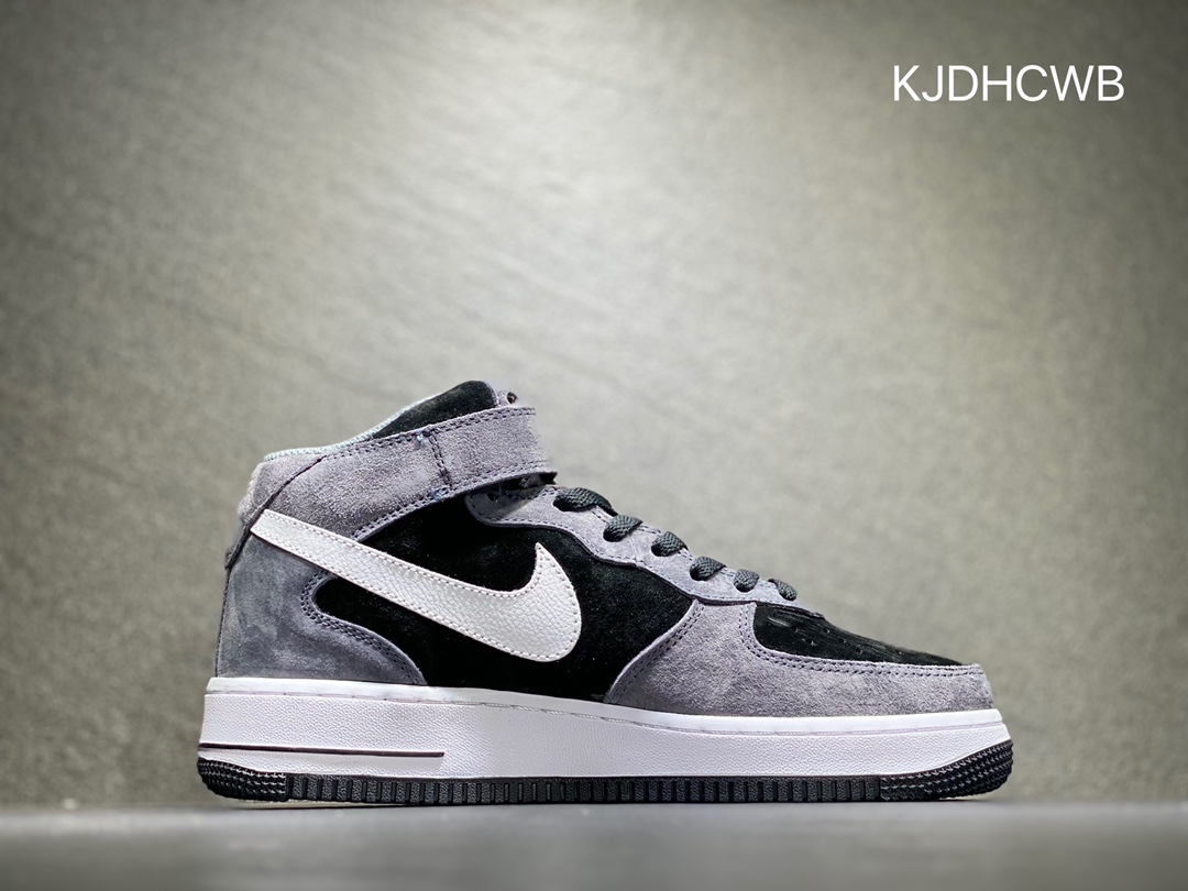 260 Nike Air Force 1 空军一号  DC3366-323